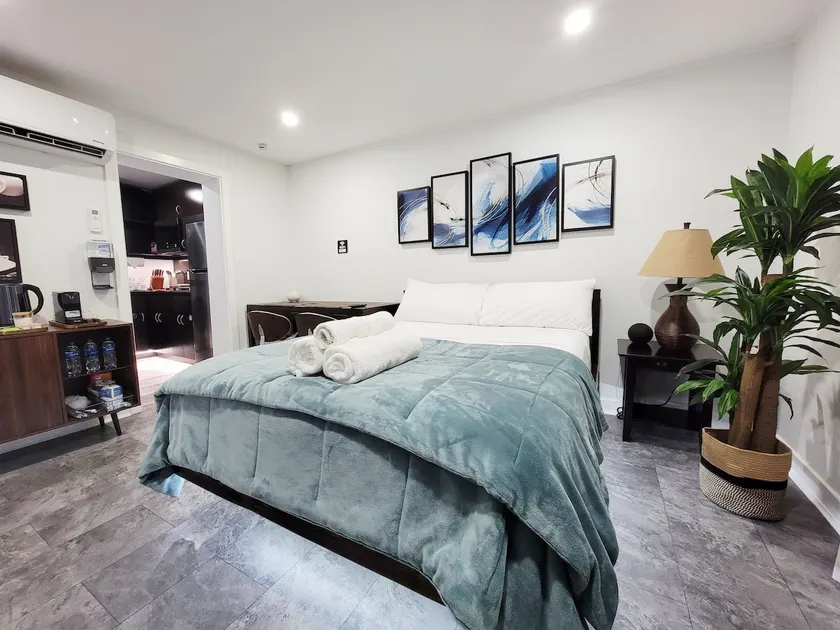 Cozy and Modern Tiny Studio - Image 1