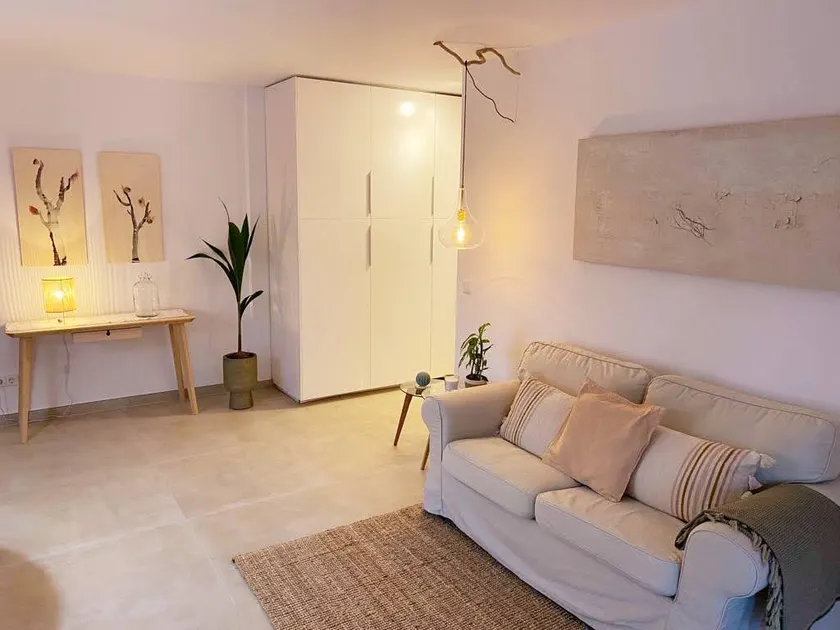 Melpins Apartment - Image 1