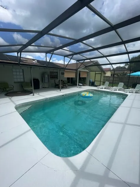 Pool Home • Disney • Space • Beaches • Sleeps 9 - Image 1