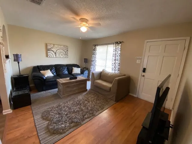 Convenient and Comfy in Bossier City - Image 1
