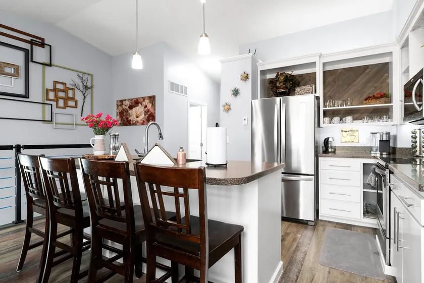 Alaskan Wildflower Townhome (2) - Image 1