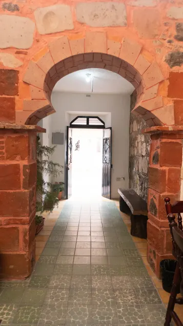 Casa Laurel - Colonial House in SJL's Downtown Area - Image 1