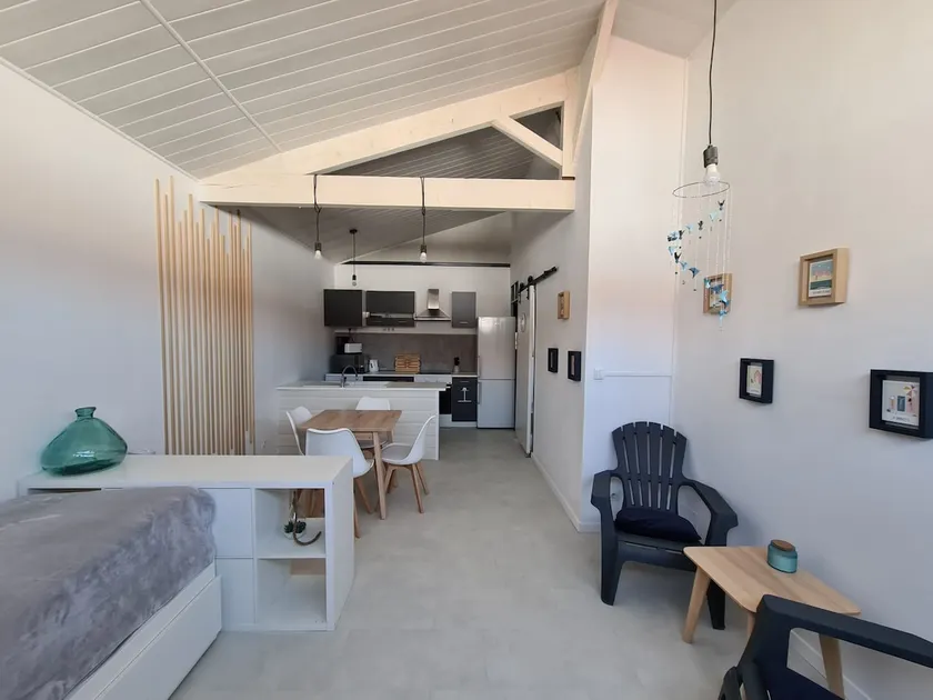 Cozy and fully renovated accommodation - Image 1