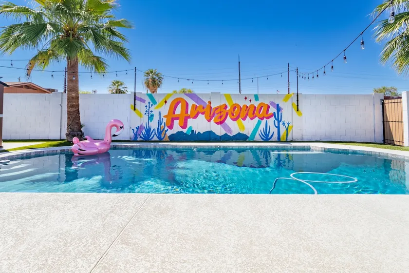 Desert Oasis With Heated Pool And Green! - Image 1