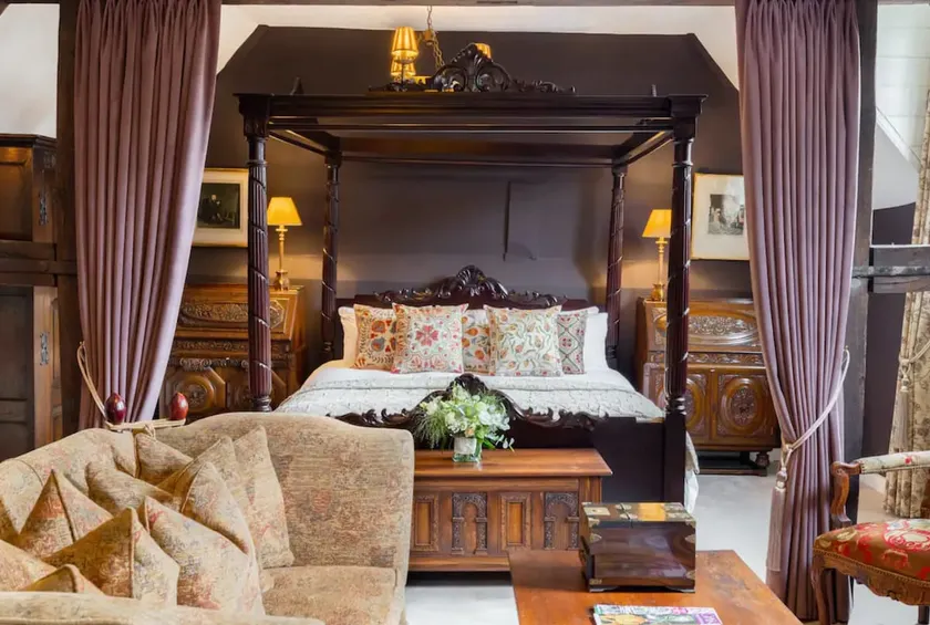 Tudor Apartment at Avington Estate - Image 1