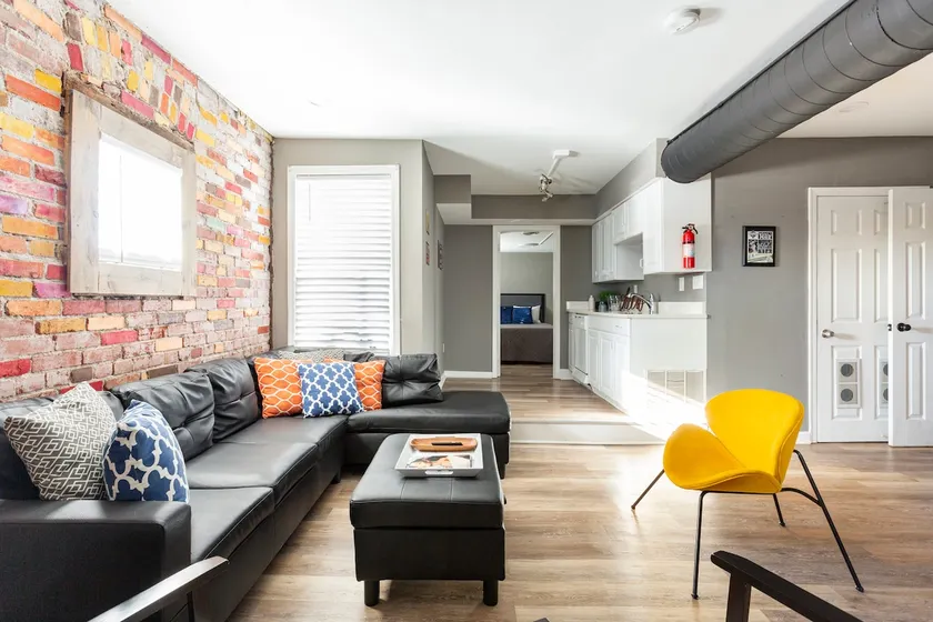 Social Club Loft in heart of Midtown KC - Image 1