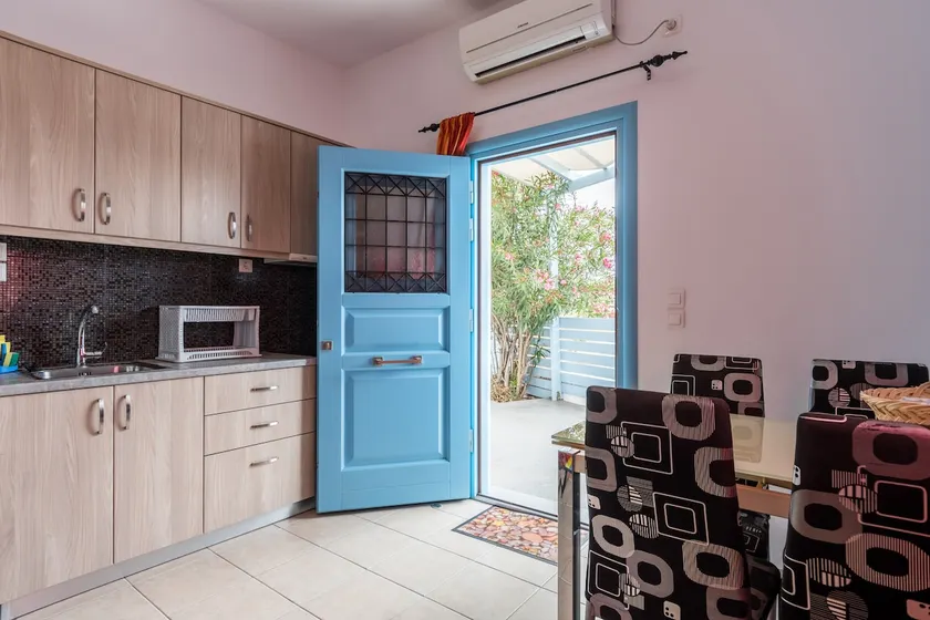 Adelphi Apartments - Image 1