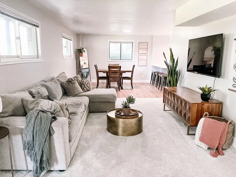 Spacious Mountain Side Retreat Minutes to WSU - Image 1