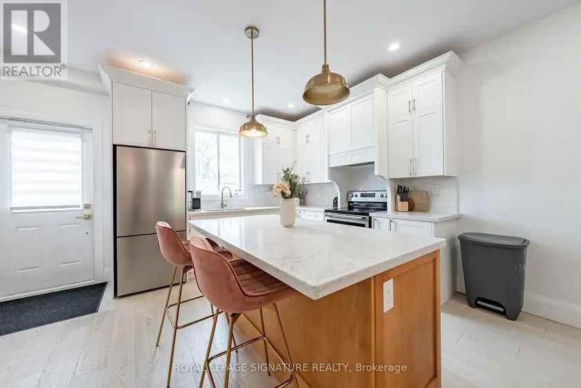 Luxurious House near heart of downtown-King Bed - Image 1