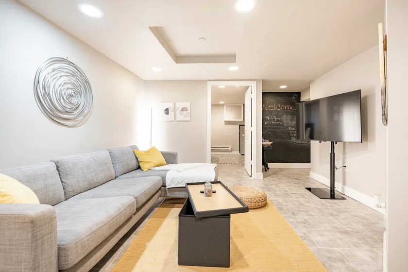 Modern/Kitchen/WI-FI/WorkSpace/ASD Child Equipped - Image 1