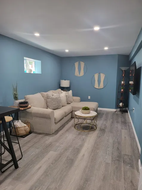 Blue Cozy Basement Apartment| NY - Image 1
