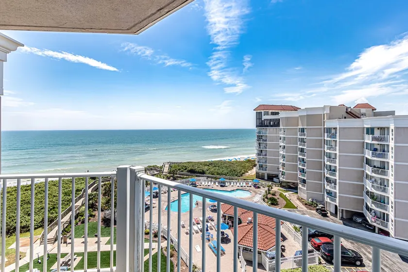 Oceanfront Condo with amazing ocean views! - Image 1