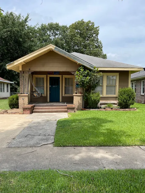 Charming Monroe Garden District Home - Image 1