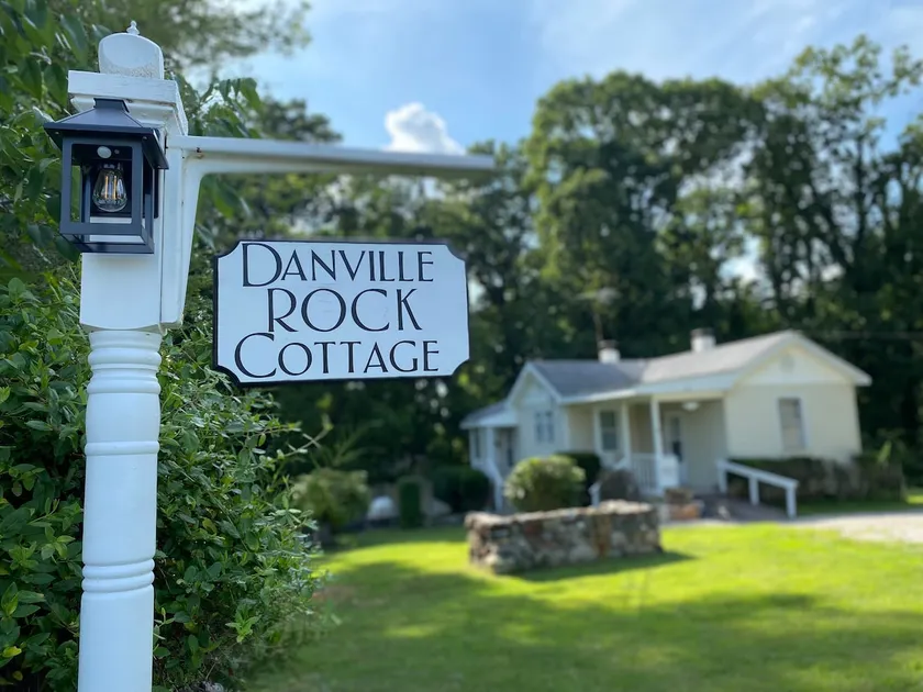 Danville Rock Cottage - Image 1