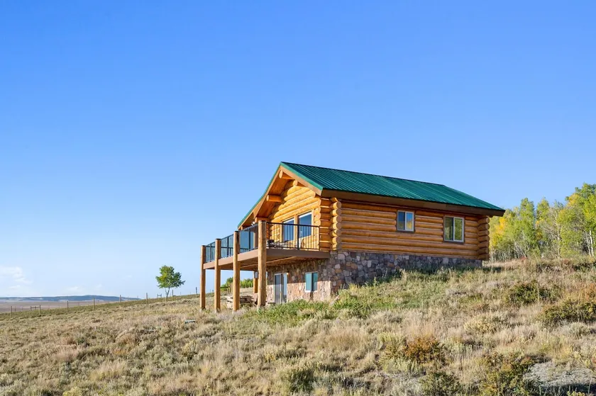 Sweet MTN Cabin 2bedroom 2bath picturesque views - Image 1