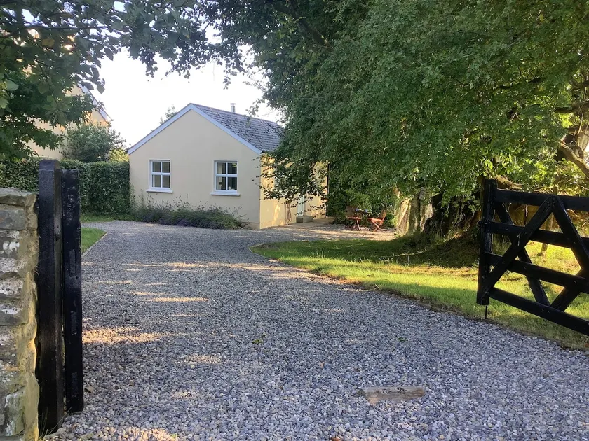 Beech Tree Cottage - Image 1