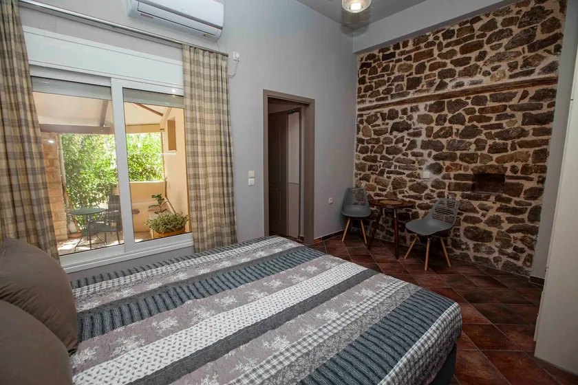 Agios Adrianos Nafplio Cozy Stone Studio - Image 1