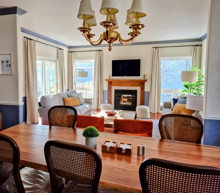 Spacious 6BR+3.5BA •Peaceful, By Shops •For Groups - Image 1