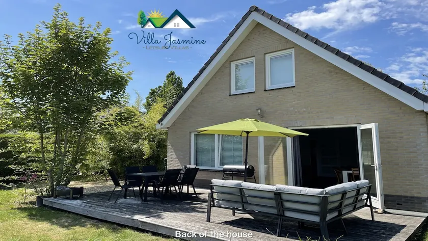 Villa Jasmine (6+2p) - Holiday home for families - Image 1