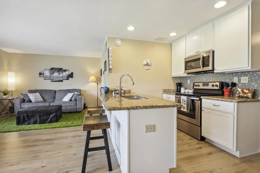 Diamondhead Condo - Marina, Pool Access & Golfing! - Image 1