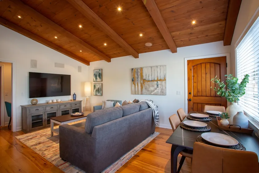 Newly Remodeled 2-bedroom home - Image 1