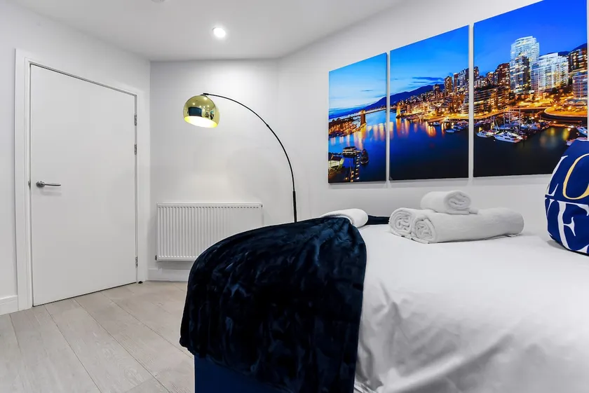 Comfortable and Stylish 1 BR flat - Sleeps 2 - Image 1