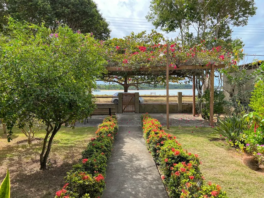 6X NO INTEREST - Beachfront house in Santa Cruz! - Image 1