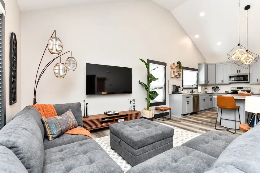 \"Mill Excellence\" 2 Kings 2 Baths 3Min to Downtown - Image 1