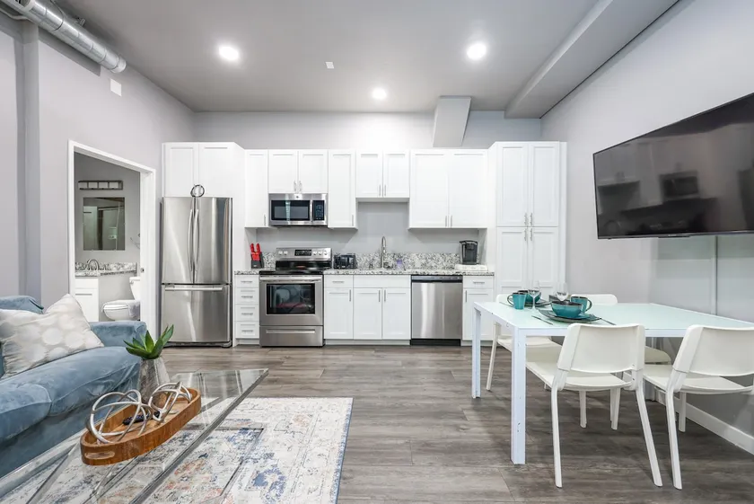 Chic 1BR | Near Little Italy | Downtown San Diego - Image 1