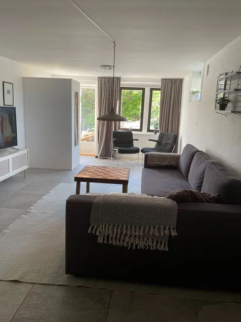 Close to Gothenburg and beautiful nature reserves! - Image 1