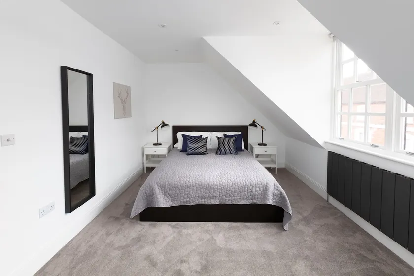 Hampden Apartments - The Louis - Image 1