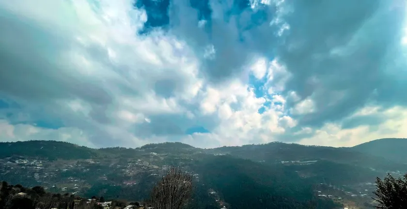 Murree Spring Apartment - Image 1
