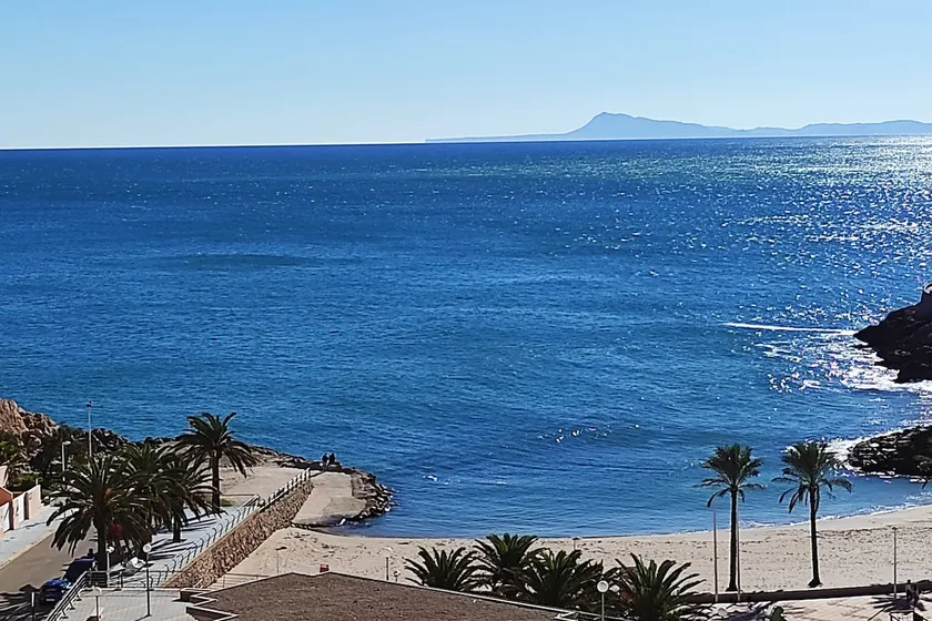 Apartment with sea view in Cullera - Image 1