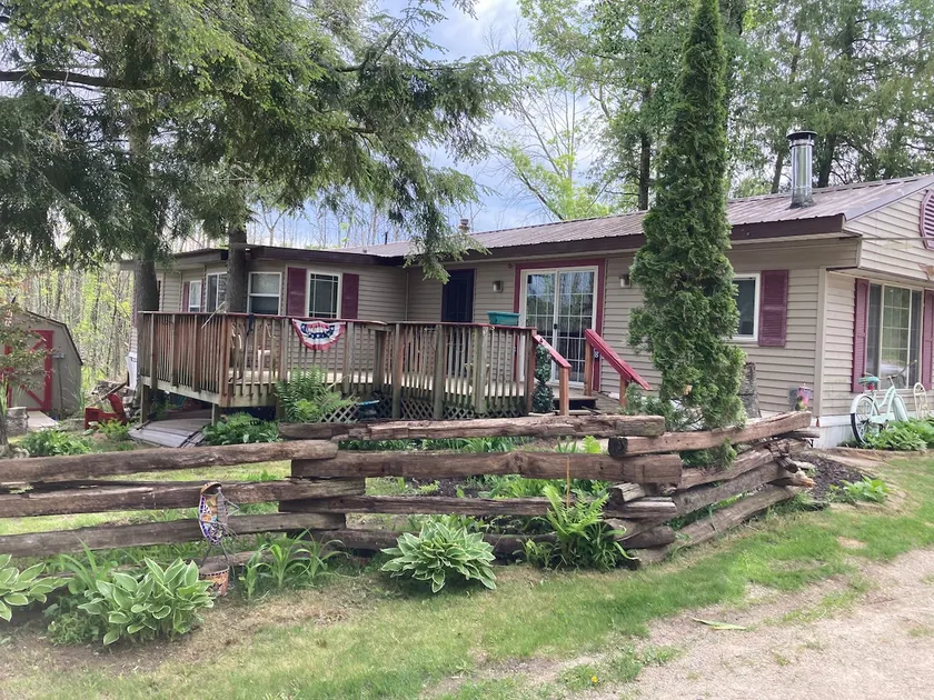 3 bedroom cottage - Image 1