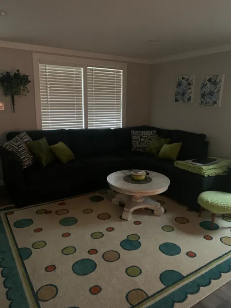 Charming 3-BDR, 2 bath for football weekends - Image 1