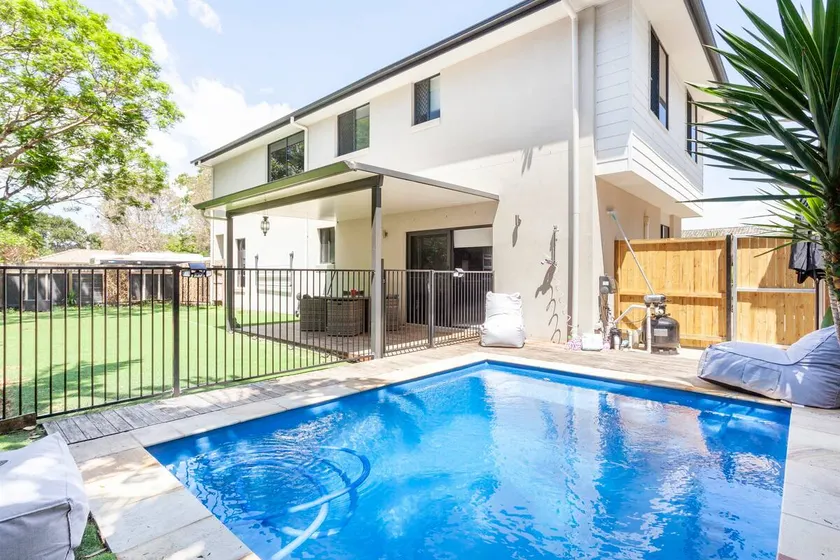 Bohemian Byron Bay, pool, firepit, pet-friendly - Image 1