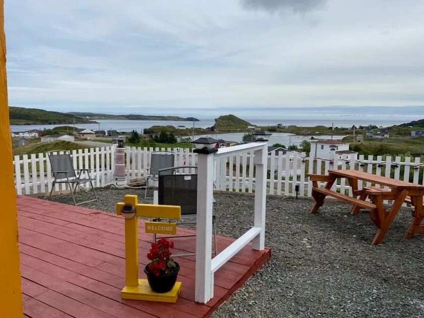 Adorable 2-bedroom guesthouse with an amazing view - Image 1