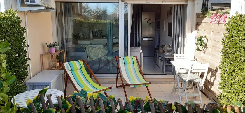Ground floor pool & sea - cozy and comfortable - Image 1