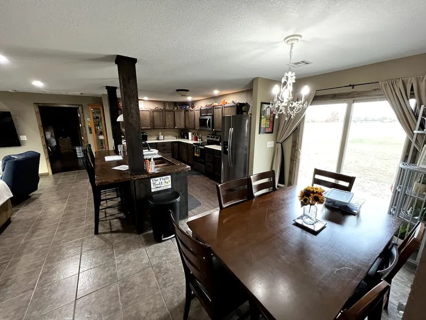 East 6 properties - Image 1