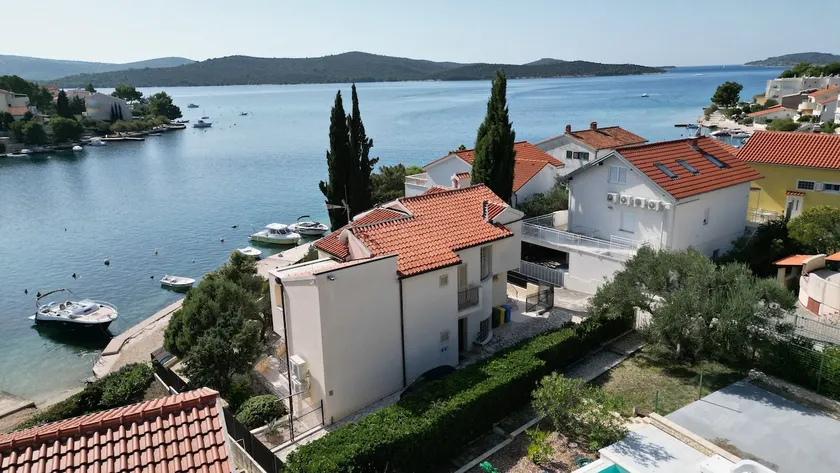 Villa Divna - Image 1