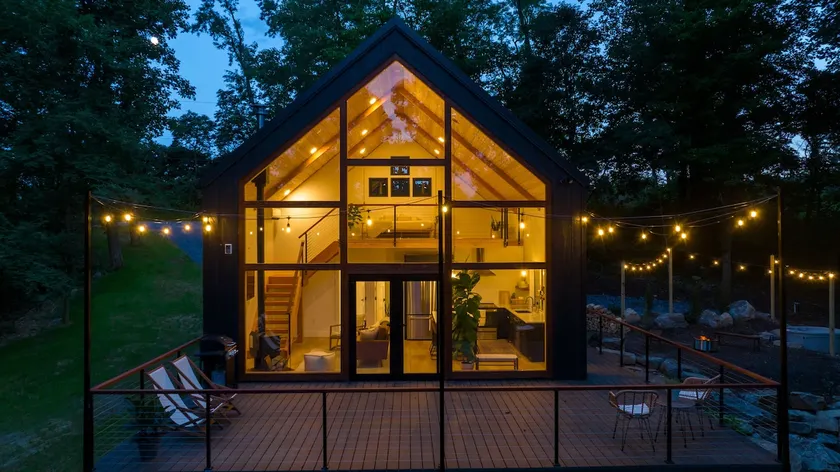 Texter Mountain Home - wooded getaway w/ hot tub - Image 1