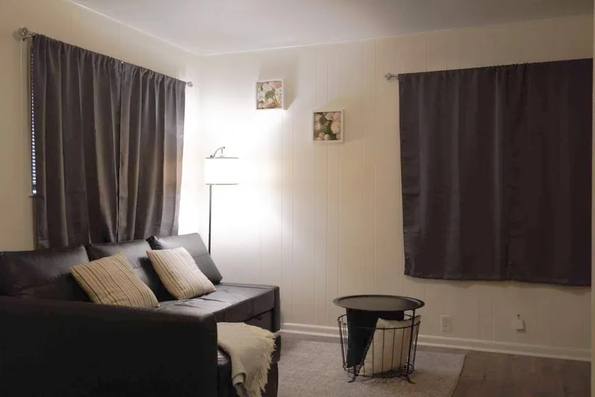 Cozy 1BR Close to TAMUK Perfect for Solo Travelers - Image 1