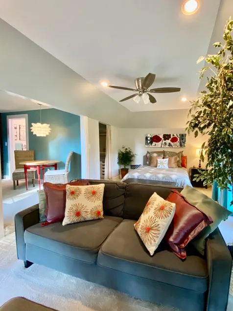 Walk to Piedmont Park from this Cozy City Cottage - Image 1