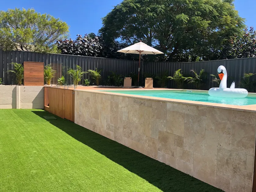Compact guesthouse with Pool - Image 1