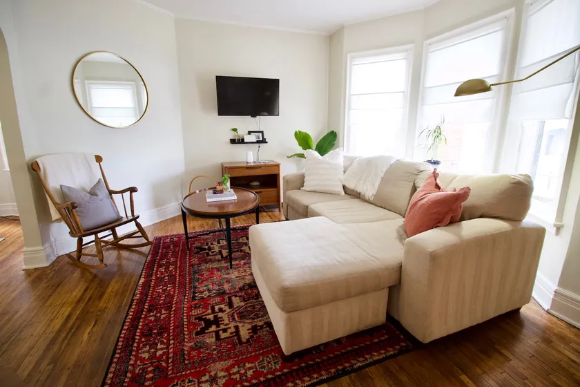 Cozy & Walkable Elmwood Village Charmer - Image 1