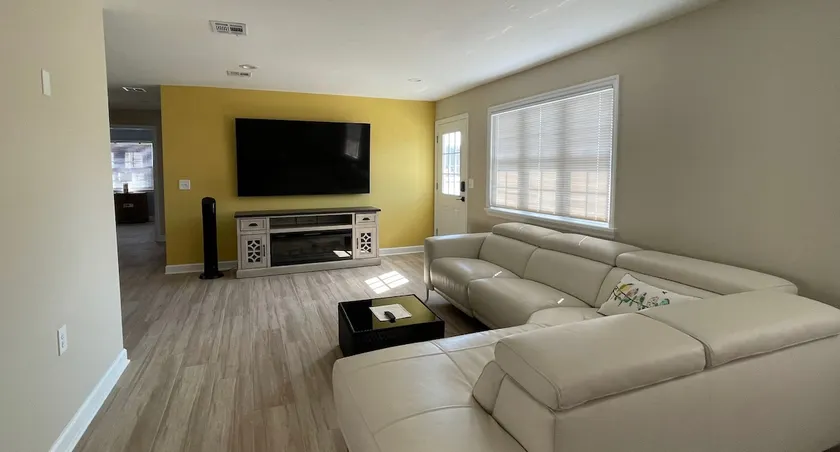 Luxurious independent beach house  in Seaside Park, mins walk to beach and bay - Image 1
