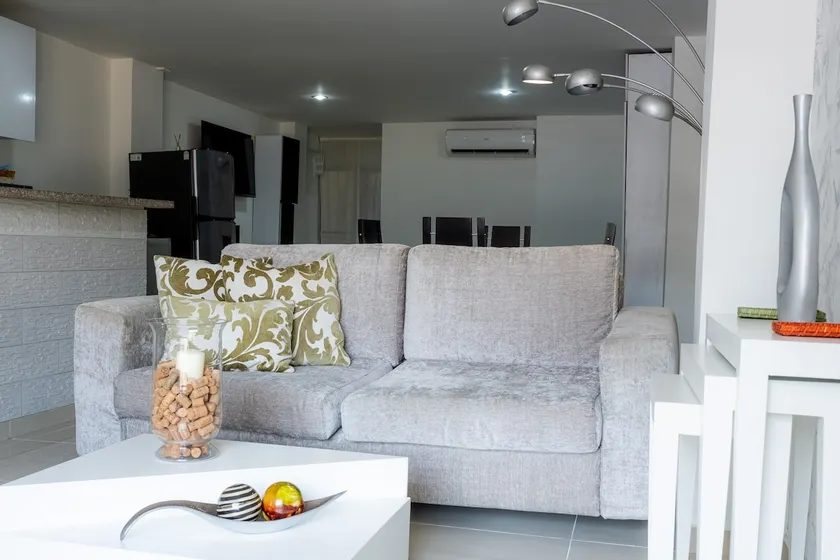Spectacular Studio Apartment - Image 1