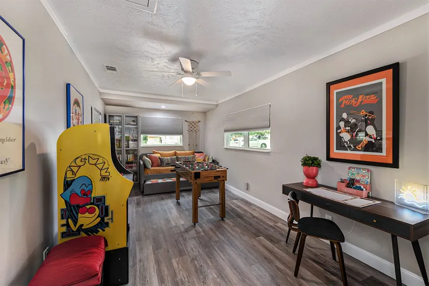 3brm/King*GameRoom*near Bush Gardens, USF& Moffitt - Image 1