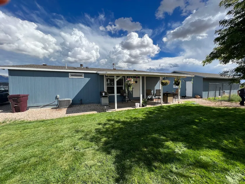Country Charmer on 2.5 Acres - Image 1