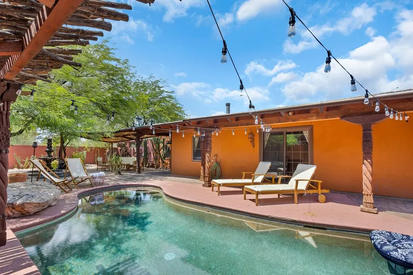 Modern 4-Bedroom Pueblo w/ Heated Pool - Image 1